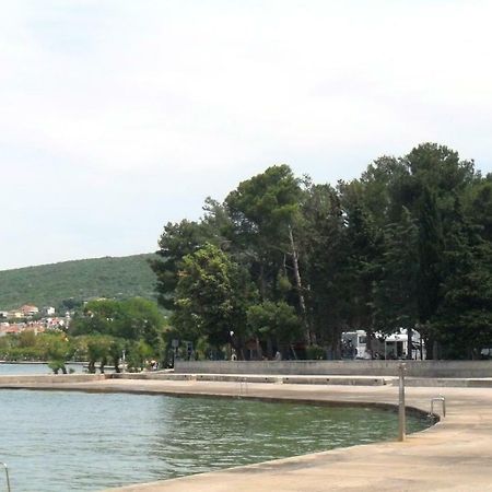2-Bedroom Apartment 300M From Beach In Punat Exterior foto